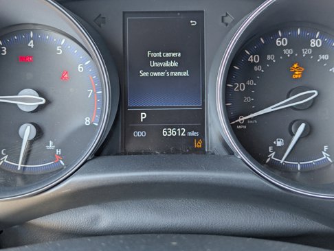 Used 2021 Toyota C-HR XLE image 28