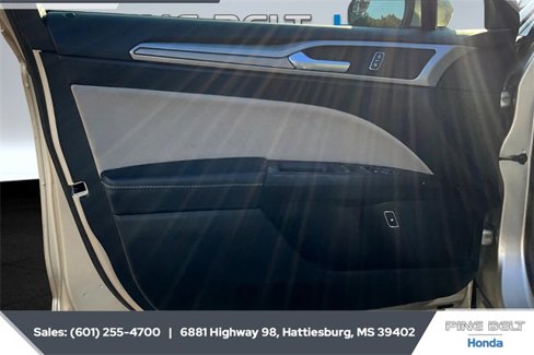 Used 2018 Ford Fusion S image 17