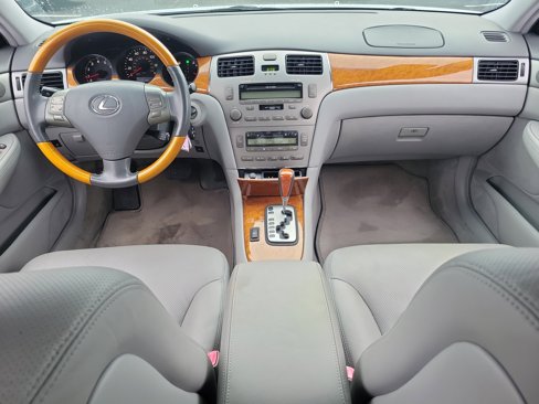 Used 2005 Lexus ES 330 image 13