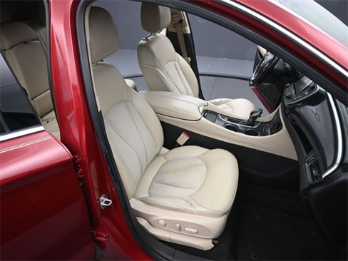 Used 2017 Buick Envision Preferred w/ LPO, Cargo Package image 19