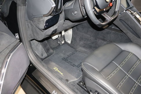 Used 2023 Ferrari Roma image 24