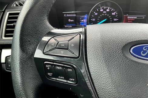 Used 2017 Ford Explorer XLT w/ Equipment Group 202A image 23