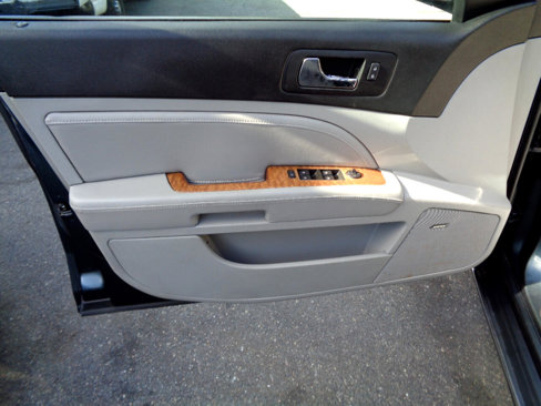Used 2010 Cadillac STS w/ V6 Luxury Level Two Package image 24