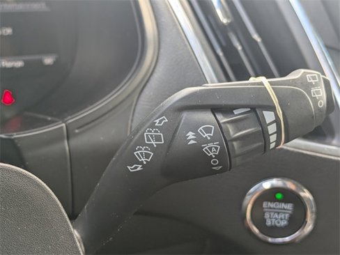 Used 2022 Ford Edge Titanium image 28
