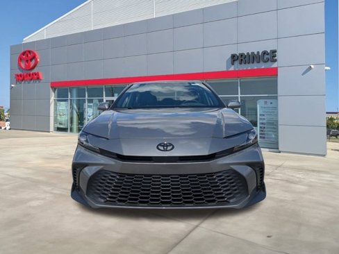 New 2026 Toyota Camry SE image 9