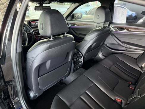 Used 2018 BMW 530i image 25