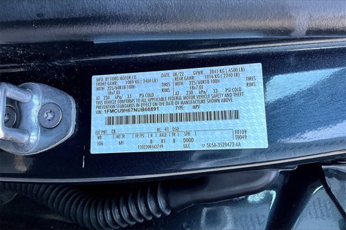Used 2022 Ford Escape SEL image 32