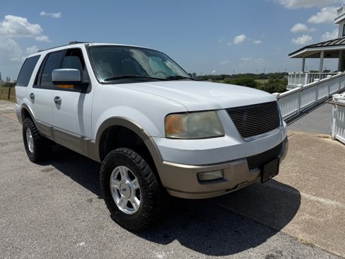 Used 2004 Ford Expedition Eddie Bauer image 3