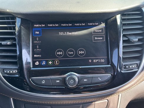 Used 2022 Chevrolet Trax LS w/ Tint and Cruise Package image 27