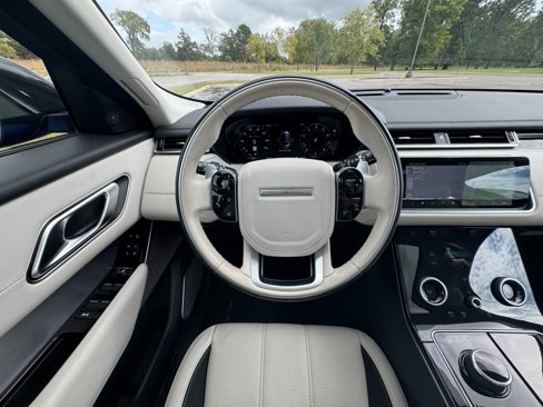 Used 2020 Land Rover Range Rover Velar R-Dynamic S image 53