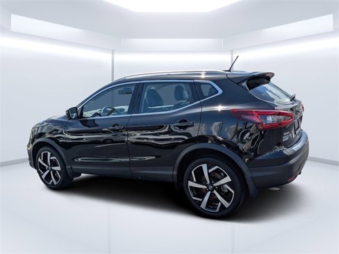 Used 2022 Nissan Rogue Sport SL w/ Premium Package image 5