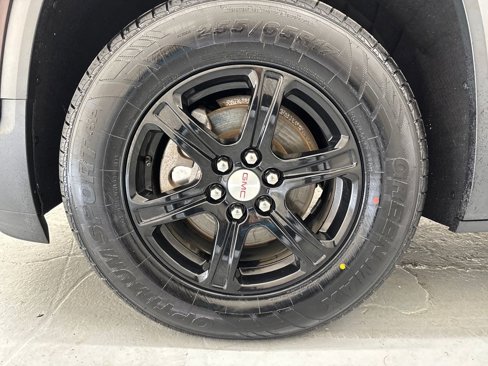 Used 2020 GMC Acadia AT4 w/ Driver Alert Package II image 27