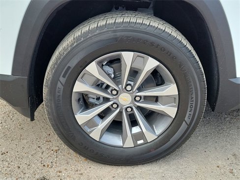 New 2026 Chevrolet Equinox LT image 32