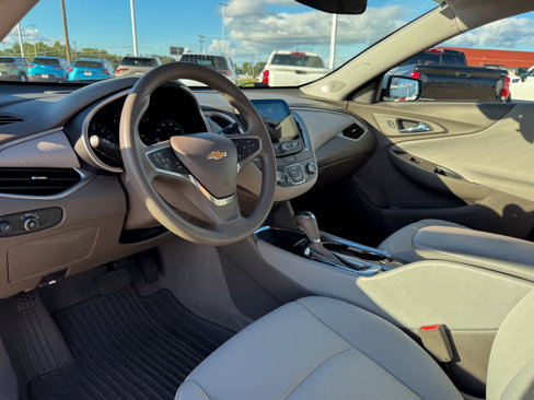 Used 2020 Chevrolet Malibu LS w/ Driver Confidence Package II image 10