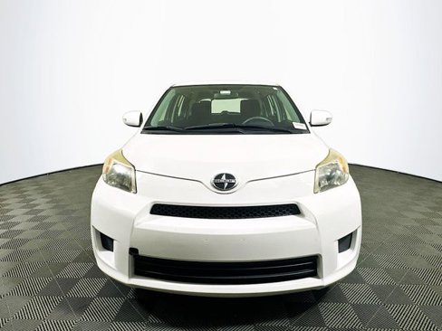 Used 2012 Scion xD image 3