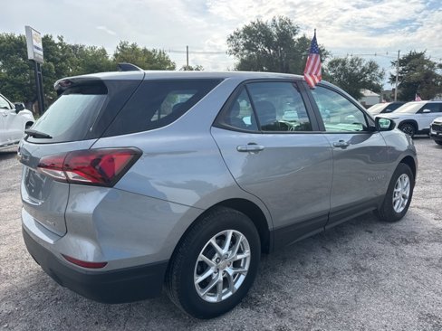 Used 2024 Chevrolet Equinox LS image 6
