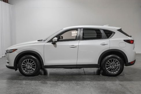 Used 2017 MAZDA CX-5 Touring image 12