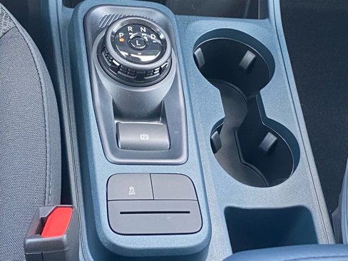 New 2025 Ford Maverick XL image 10