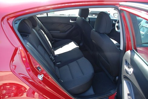 Used 2017 Kia Forte LX w/ LX Popular Plus Package image 20