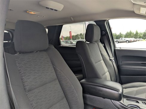 Used 2022 Dodge Durango SXT image 34