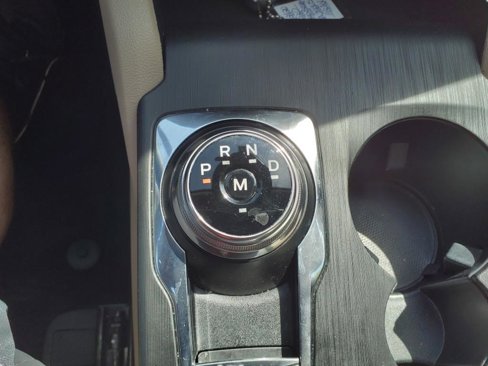 Used 2020 Ford Escape SEL image 18