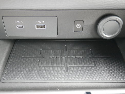 New 2025 Mitsubishi Outlander 4WD Plug-In Hybrid image 20