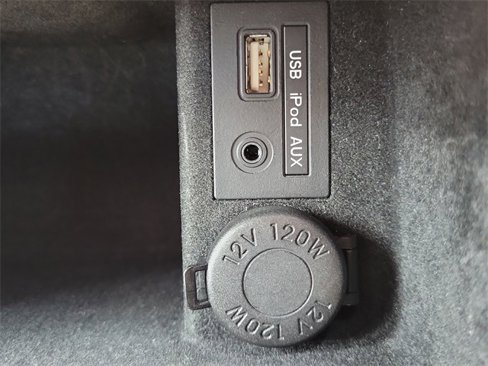 Used 2015 Hyundai Azera Limited image 26