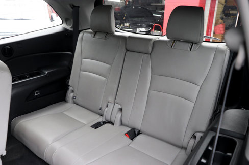 Used 2016 Honda Pilot Touring image 13