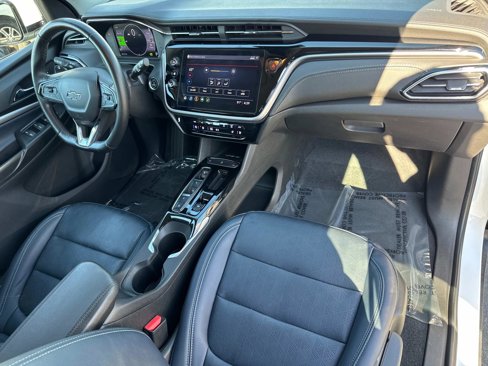 Used 2022 Chevrolet Bolt EUV LT w/ Convenience Package image 25
