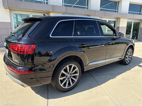 Used 2017 Audi Q7 3.0T Premium Plus image 5