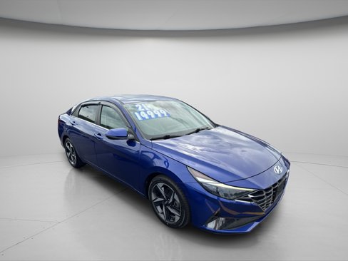 Used 2021 Hyundai Elantra Limited image 3