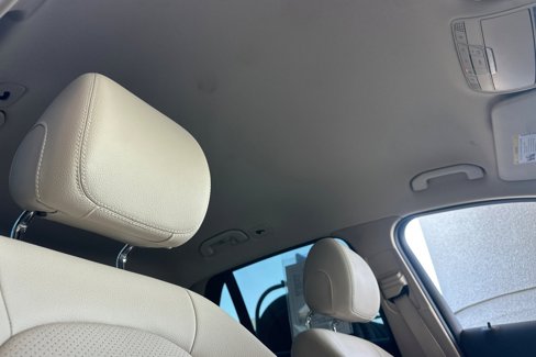 Certified 2021 Mercedes-Benz GLC 300 w/ Premium Package image 17