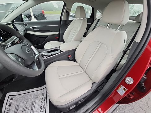 Used 2023 Hyundai Sonata SEL w/ Cargo Package image 13