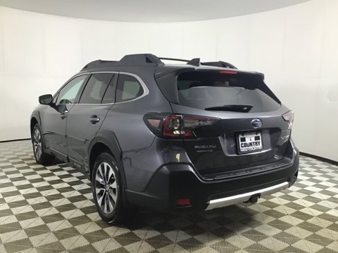 Used 2023 Subaru Outback Limited XT image 5