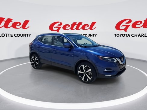 Used 2022 Nissan Rogue Sport SL image 2