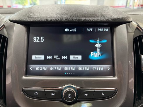 Used 2017 Chevrolet Cruze LT image 41