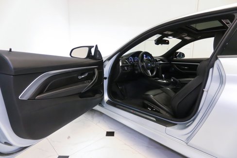 Used 2016 BMW M4 Coupe image 38