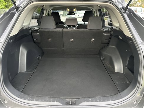 Used 2019 Toyota RAV4 LE image 29