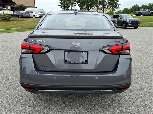 New 2025 Nissan Versa SR w/ Trunk Package image 9