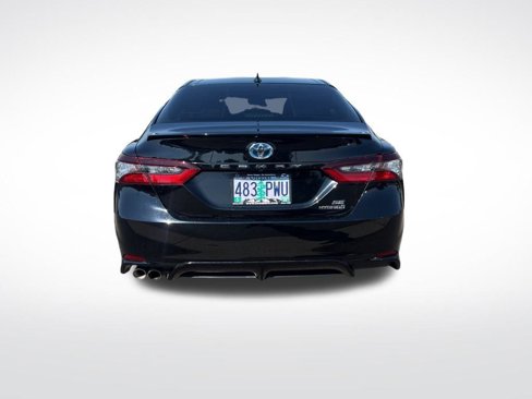 Used 2022 Toyota Camry SE image 6