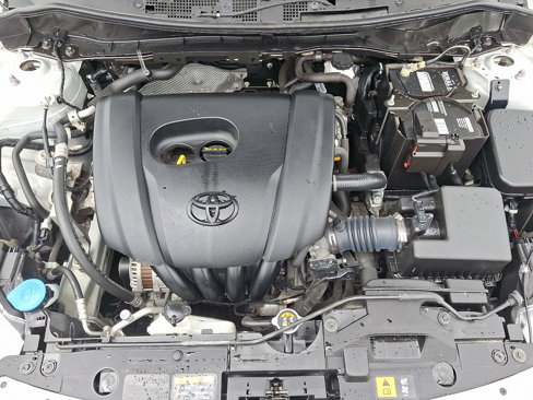 Used 2020 Toyota Yaris LE image 28
