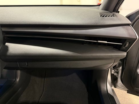 Used 2020 Toyota Avalon XSE image 27