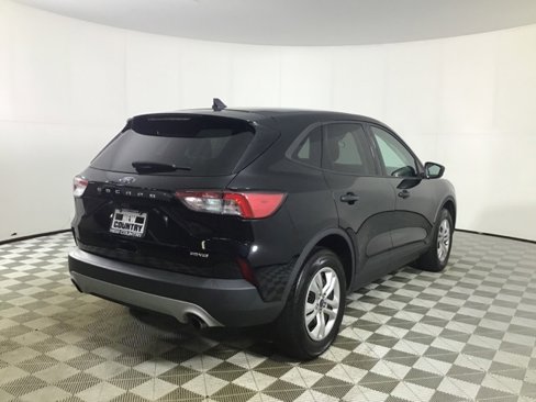 Used 2022 Ford Escape S image 7