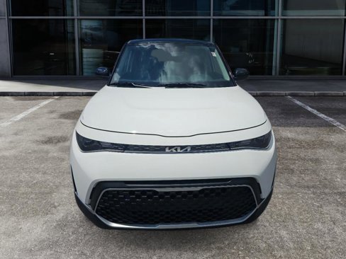 New 2025 Kia Soul S image 2