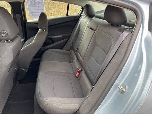 Used 2017 Chevrolet Cruze LT image 10