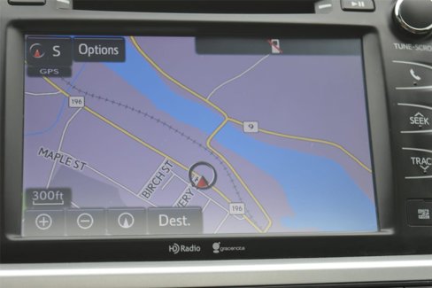 Used 2015 Toyota Highlander XLE image 26