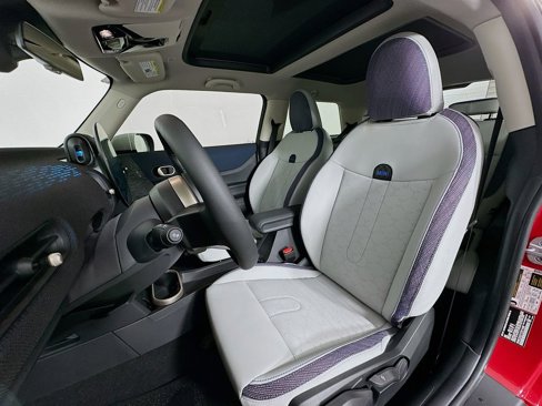 Certified 2025 MINI Cooper S image 16