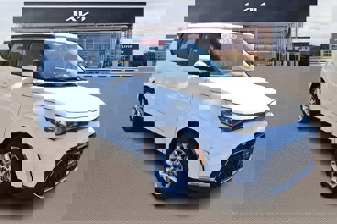 New 2025 Kia Soul LX w/ LX Technology Package image 10