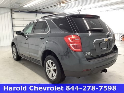 Used 2017 Chevrolet Equinox LT w/ Convenience Package image 4