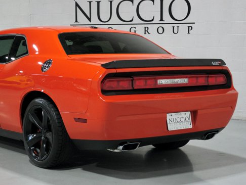 Used 2009 Dodge Challenger SRT8 image 16